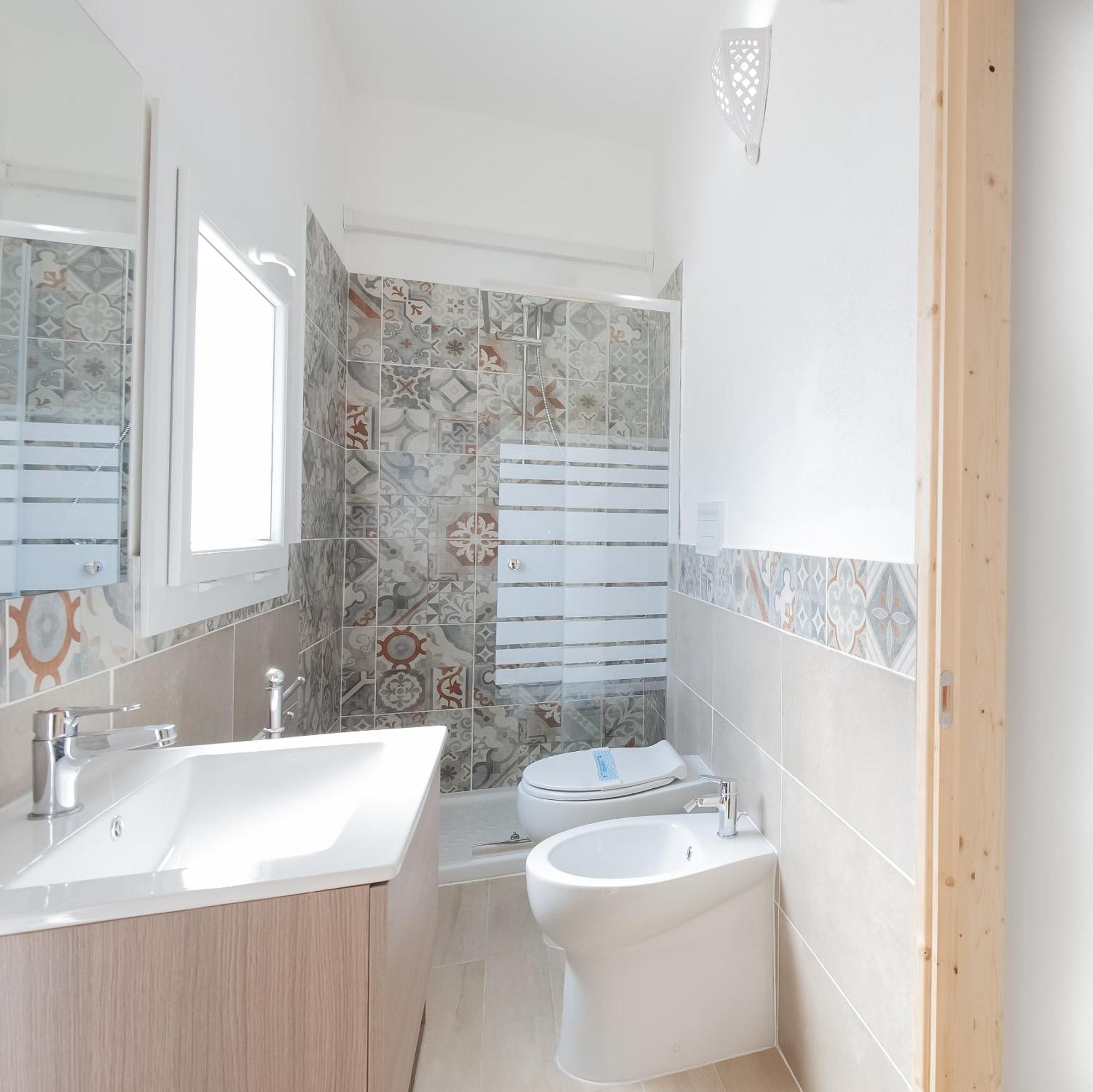 Beb Con Piscina Villa Del Borgo Badesi Exterior foto